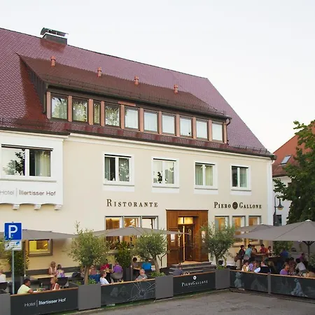 Illertisser Hof فندق إلرتيسن
